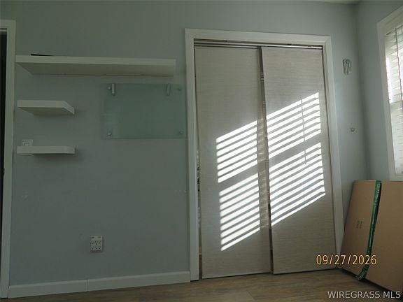 15th image of 1133 Oak Ave