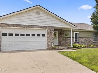 121 Mourning Dove Dr, Warsaw, KY 41095
