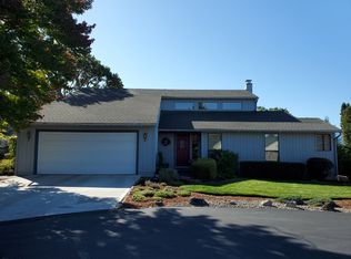 2408 Heritage Way, Medford, OR