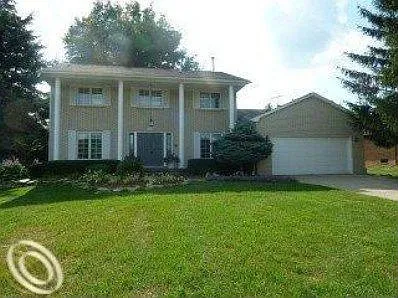 5375 Capri Dr photo 1