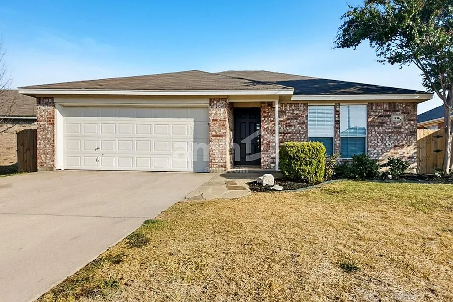 936 Crowder Dr