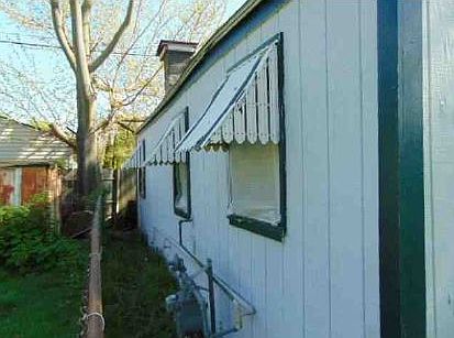 2nd image of 553 W 22nd St