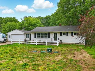 1795 Far View Rd, Akron, OH 44312