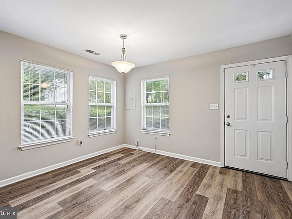 5th image of 6233 Sandpiper Ct #1