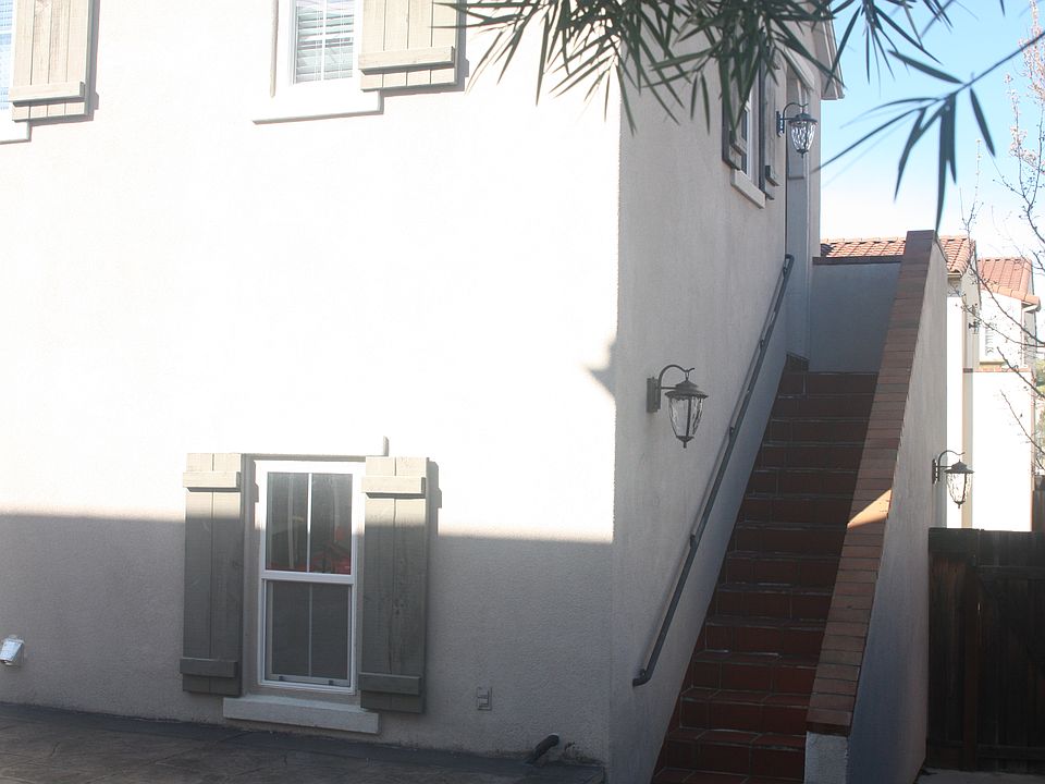 stairway to the unit