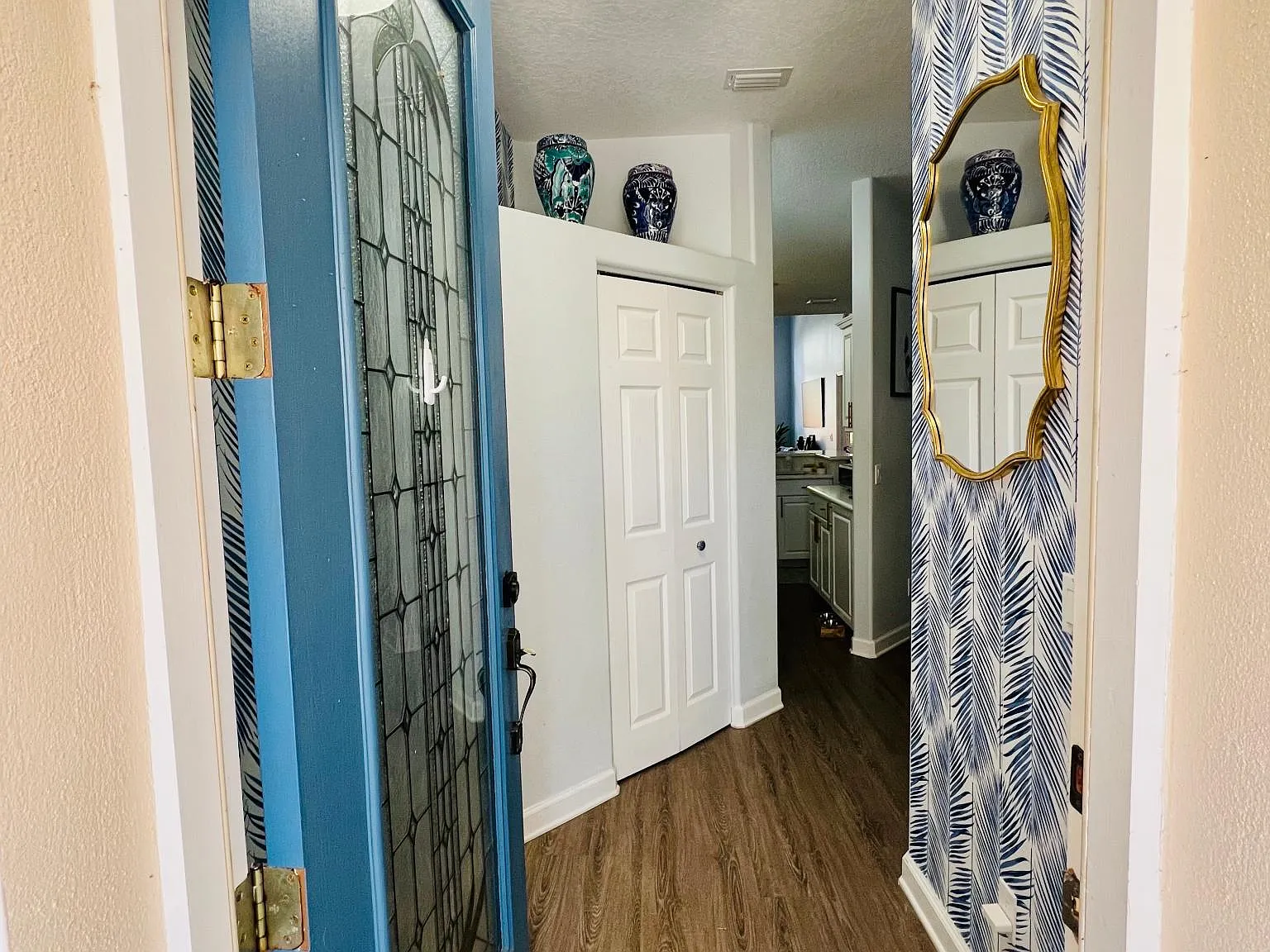 3 bed, 2.5 bath, 1800 sqft, $3,000 — Photo 4