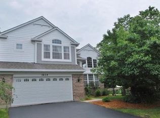 2619 Boddington Ln, Naperville, IL 60564