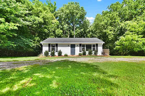 2447 Whitfield Rd Photo 1
