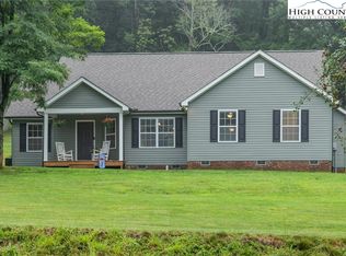 135 Willow Trl, Boone, NC 28607