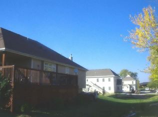 604 Prescott Dr, Lawrence, KS 66049