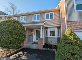 3 Kings Cross Cir, Doylestown, PA 18901