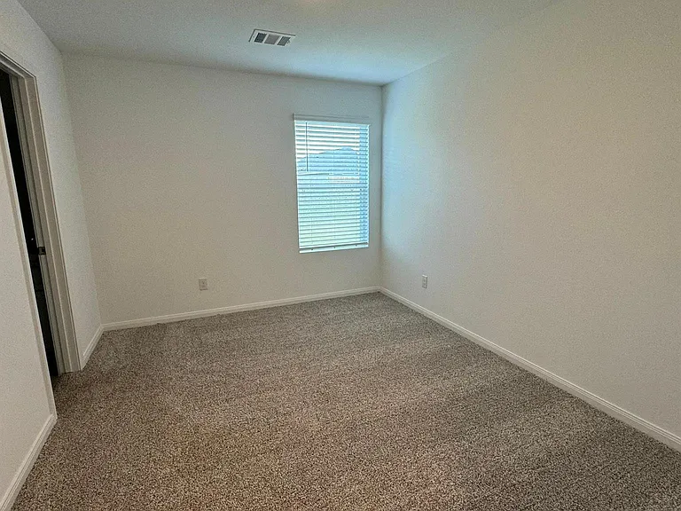 16750 N Marie Village Dr — Photo 14