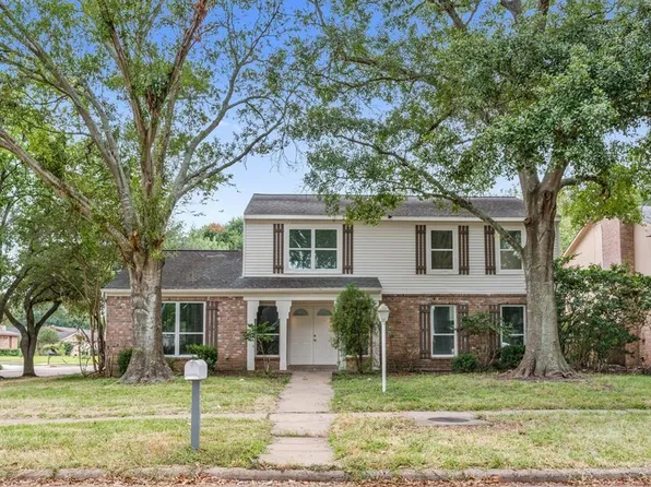 1926 Lantern Ln, Missouri City, TX 77459
