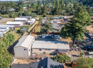 155 N 13th St, Lakeside, OR 97449