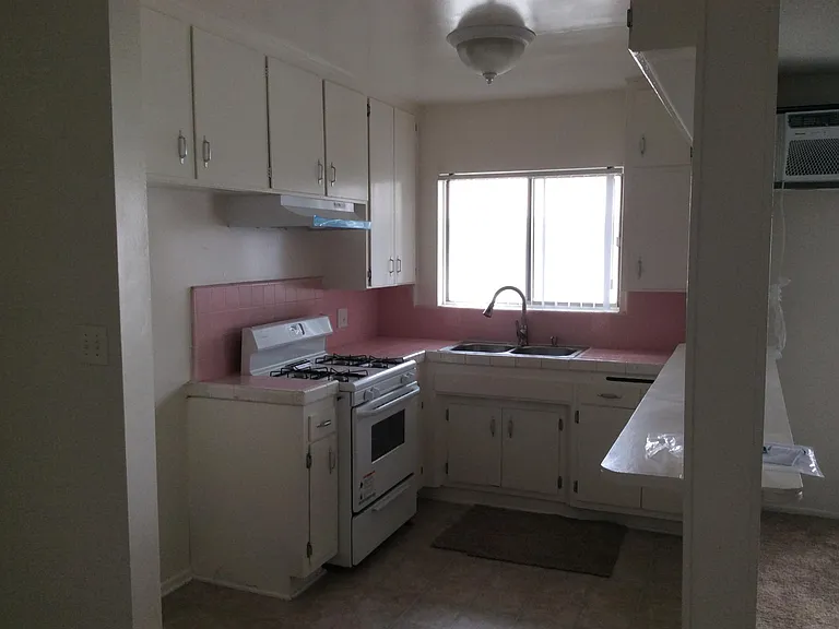 5722 Virginia Ave #7 — Photo 6