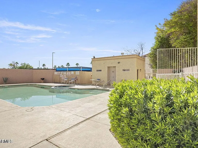 12221 W Bell Rd #280 — Photo 20