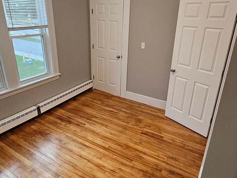 320 Hamilton St #3 — Photo 9