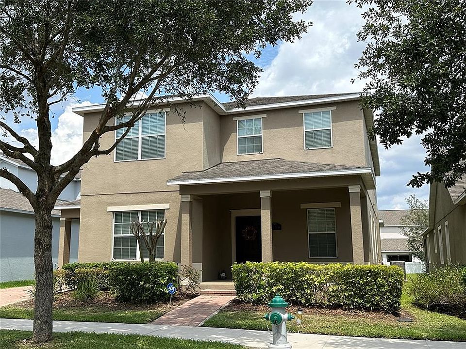 1st image of 15168 Evergreen Oak Loop
