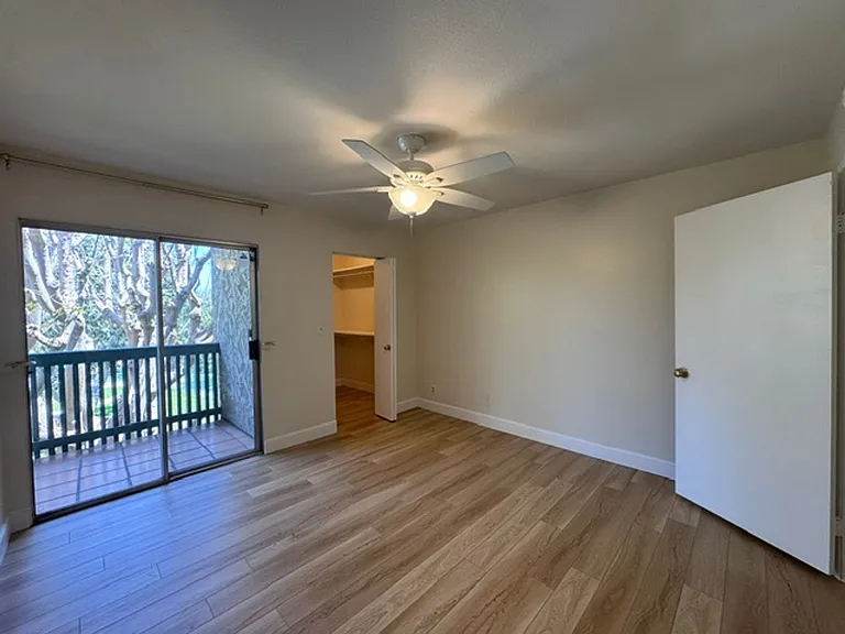 576 N Bellflower Blvd #209 — Photo 13