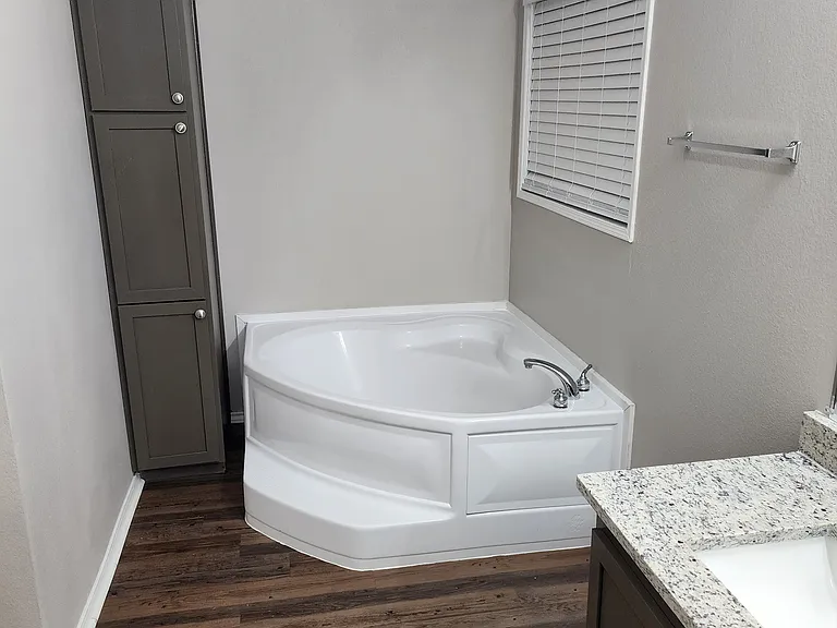 640 Houston St — Photo 19
