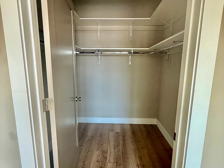 4237 Bergen Tpke #2C — Photo 15