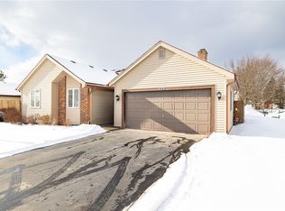 505 Valley Creek Rd, Rochester, NY 14624