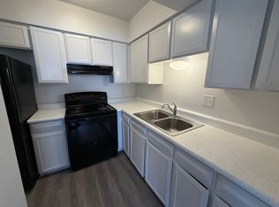 6310 N Black Canyon Hwy #215, Phoenix, AZ 85017
