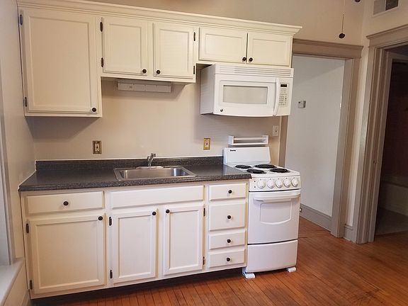 2nd image of 247-249 N Duke St Suite 1