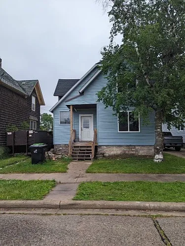 332 2nd St Photo 1