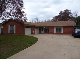 2202 Pompton Dr #B, Austin, TX 78757