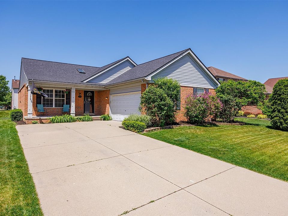 1st image of 42064 Milton Dr