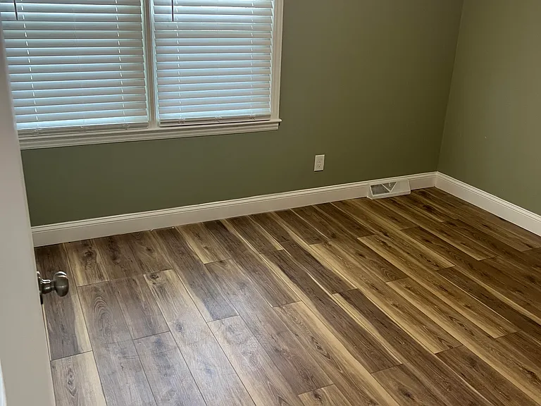 701 Edgegreen Dr — Photo 10