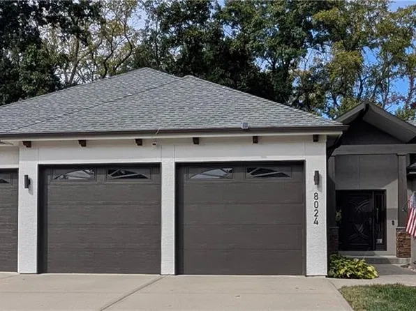 8024 NW Roberts Rd, Weatherby Lake, MO 64152
