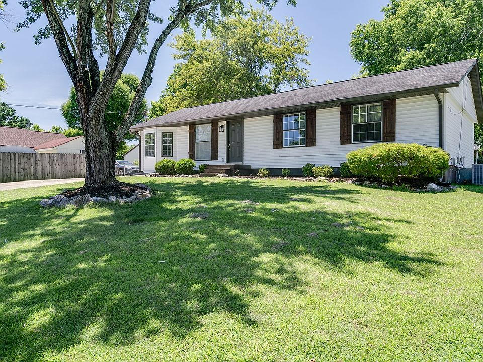 1st image of 101 Aspen Ct