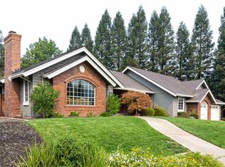 12 Crockett Dr, Moraga, CA 94556