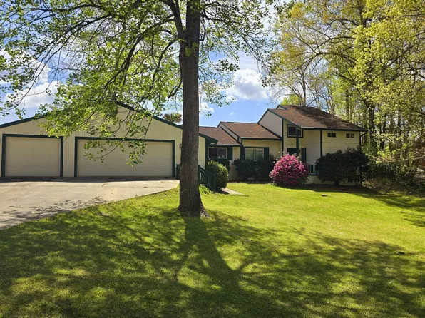 888 S Plantation Pkwy, Macon, GA 31220