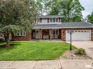 4433 Karen Ct, Peoria, IL 61607