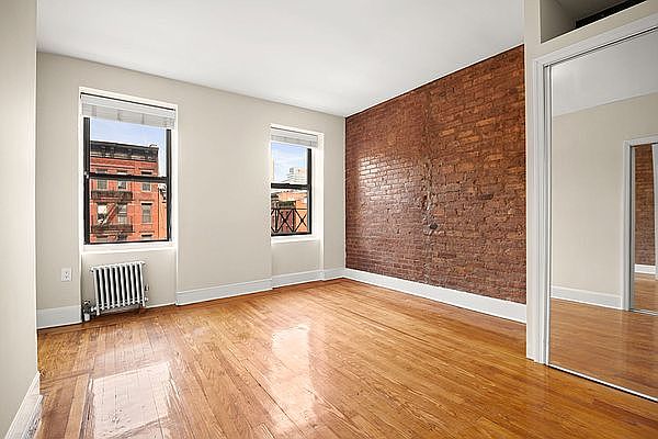 1st image of 714 9th Ave APT 3B