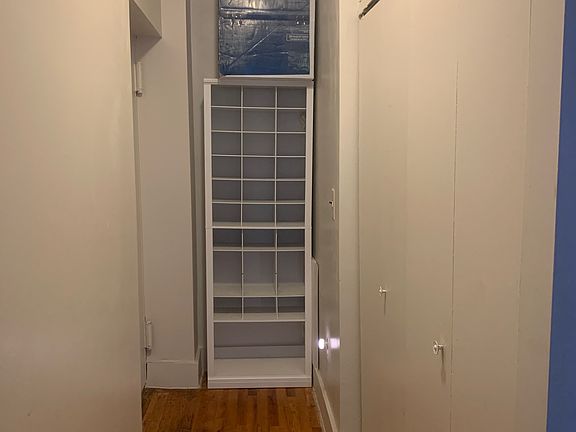 5th image of 1338 Willoughby Ave APT 3A