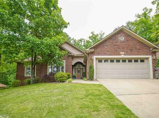 121 Covington Right Ct, Hot Springs, AR 71901