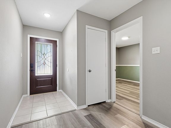 4th image of 12625 Ocean Spray Dr