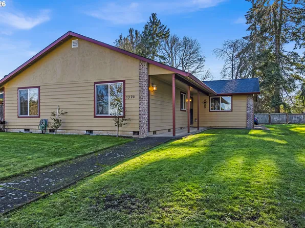 1320 NE 19th St, McMinnville, OR 97128