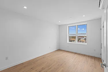 Rented by Nest Seekers International