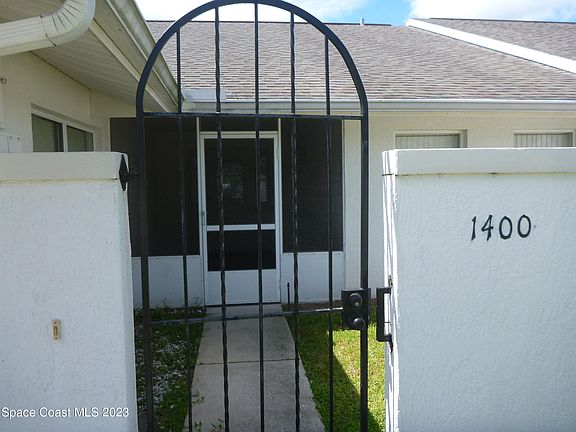 4th image of 1400 Las Verdes Ct