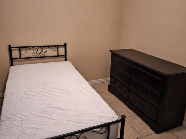 1708 E Idell St, Tampa, FL 33604