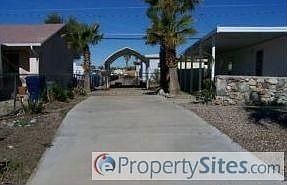 2nd image of 2160 Lake Dr