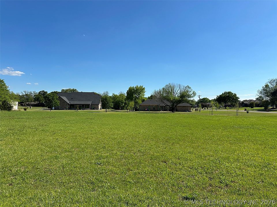 1st image of Pecan Pl