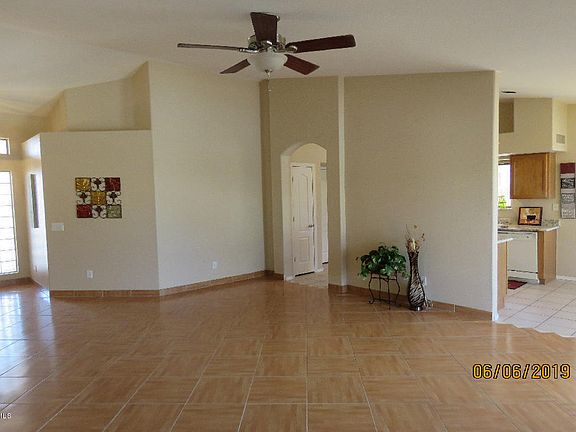 5th image of 20958 N 99th Dr