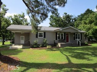 466 Lambs Bridge Rd, Swainsboro, GA 30401