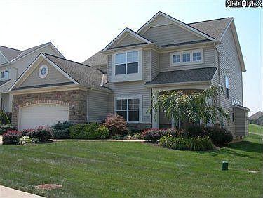 3rd image of 202 Prestwick Dr